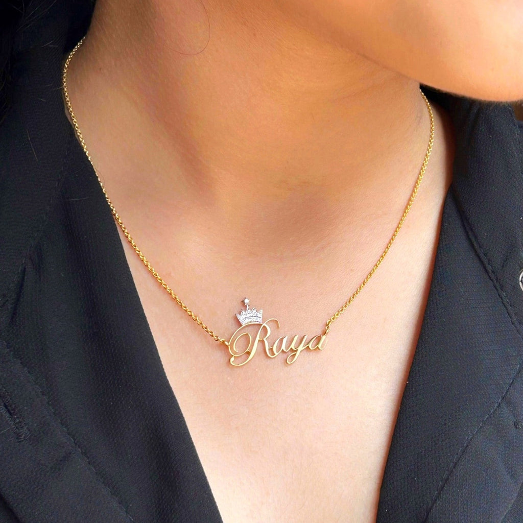 Name Queen Wala Locket Buy Name Necklace With Crown Online