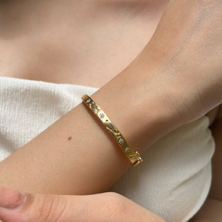 0.08ct Lab Grown Diamond Golden Zodiac Constellation Kada