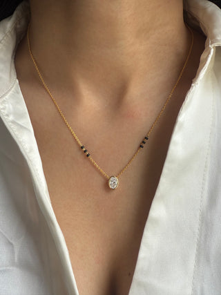 Oval Bezel Mangalsutra
