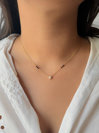 Oval Bezel Mangalsutra